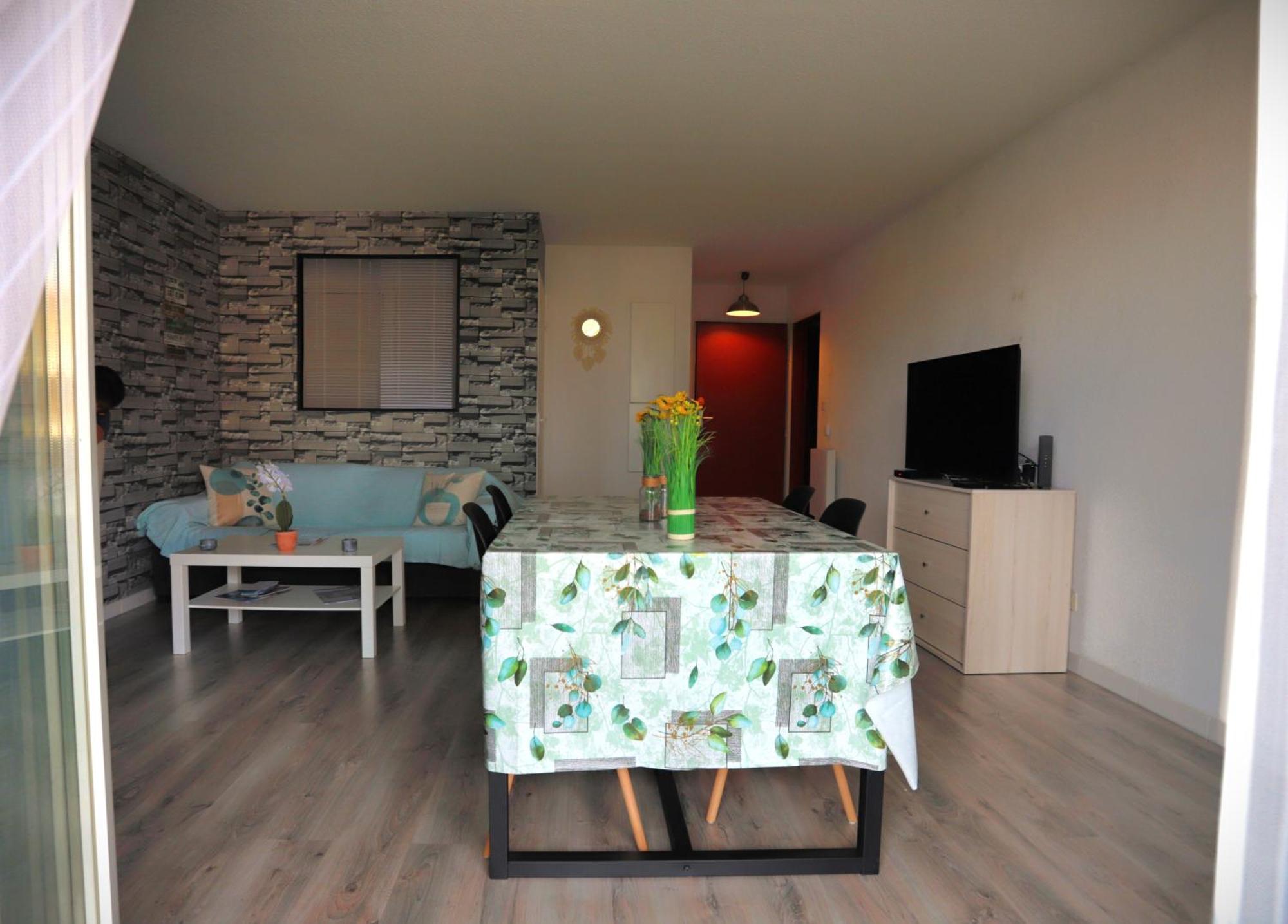 Appart T2 Dans Residence Calme Parking Prive Gratuit Miramas Exterior photo